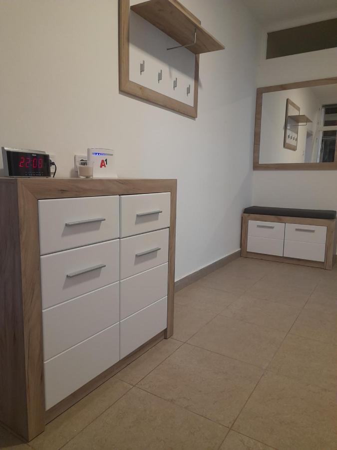 פירוט Apartman Stevan מראה חיצוני תמונה