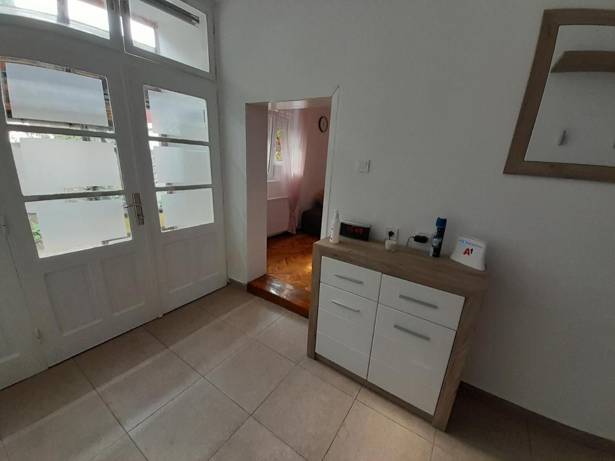 פירוט Apartman Stevan מראה חיצוני תמונה